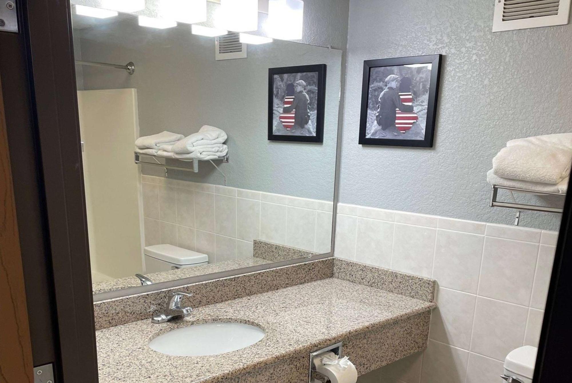 Americinn By Wyndham Ankeny/Des Moines מראה חיצוני תמונה