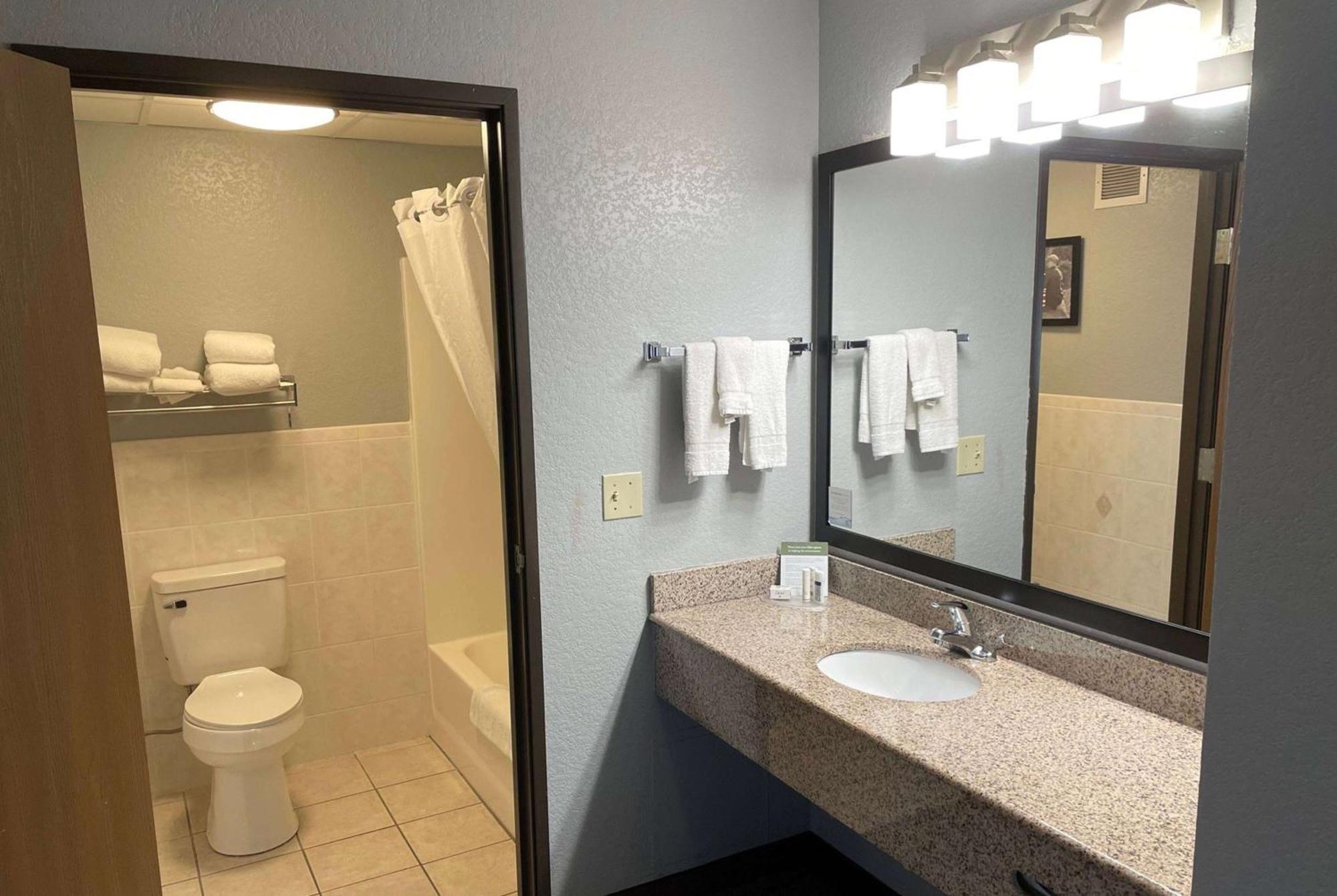 Americinn By Wyndham Ankeny/Des Moines מראה חיצוני תמונה