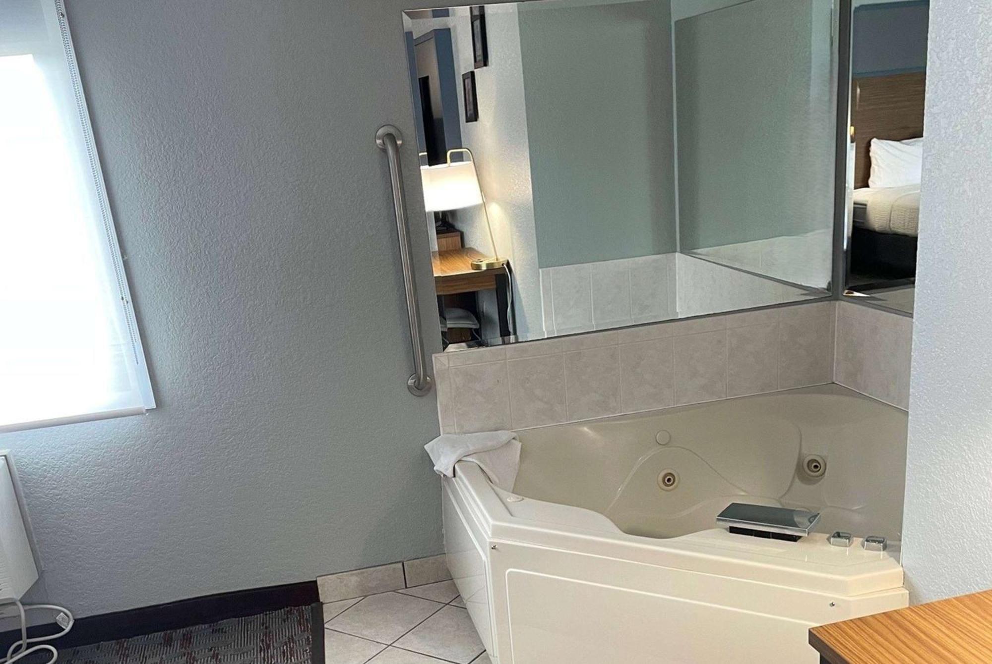 Americinn By Wyndham Ankeny/Des Moines מראה חיצוני תמונה
